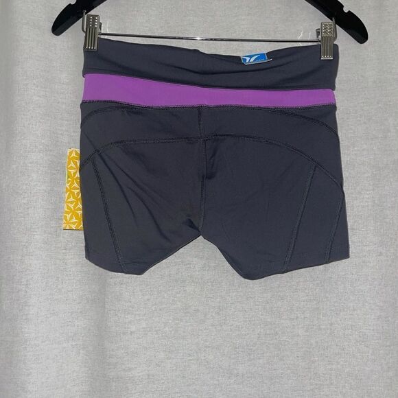 Old Navy biker shorts - Picture 9 of 10